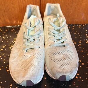 Reebok Women's Mint Sneakers